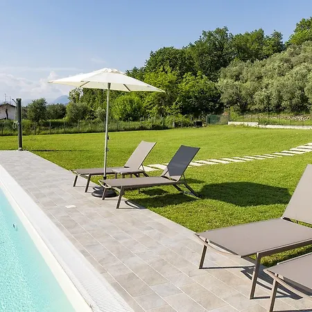 Alloggio per agriturismo Rovertondo Costermano